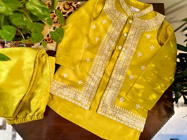 Thread Embroidered Jacket Sherwani Set - Image 3